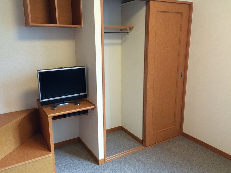 leopalace Youthful Storage