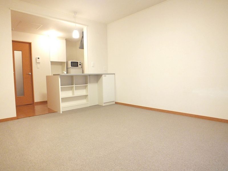 レオパレスベルコンフォート 居間