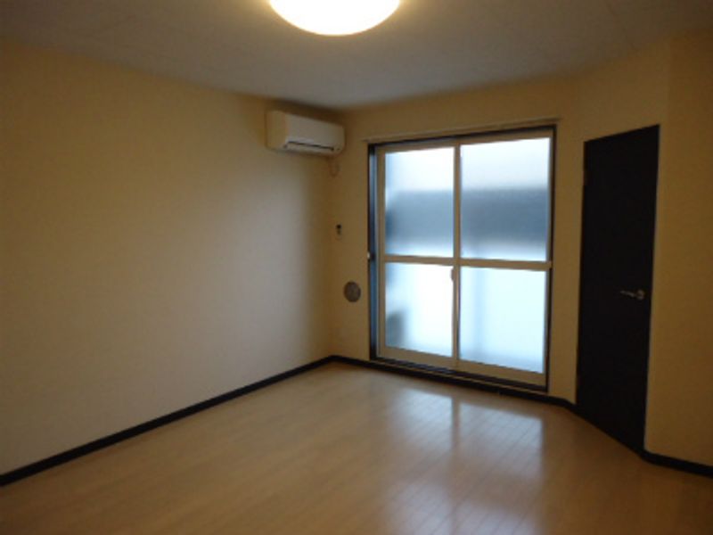 レオネクスト学研光台 居間