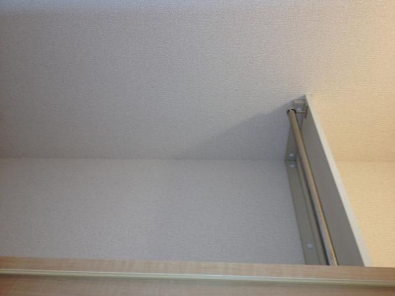 レオパレスバーディー 収納