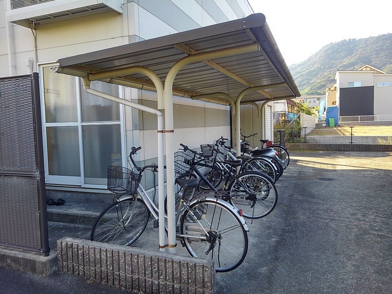 レオパレスルーチェ勝賀 共用部分
