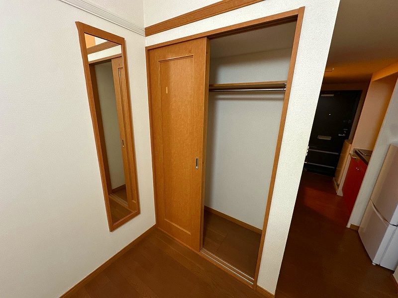 レオパレスソレーユ 収納