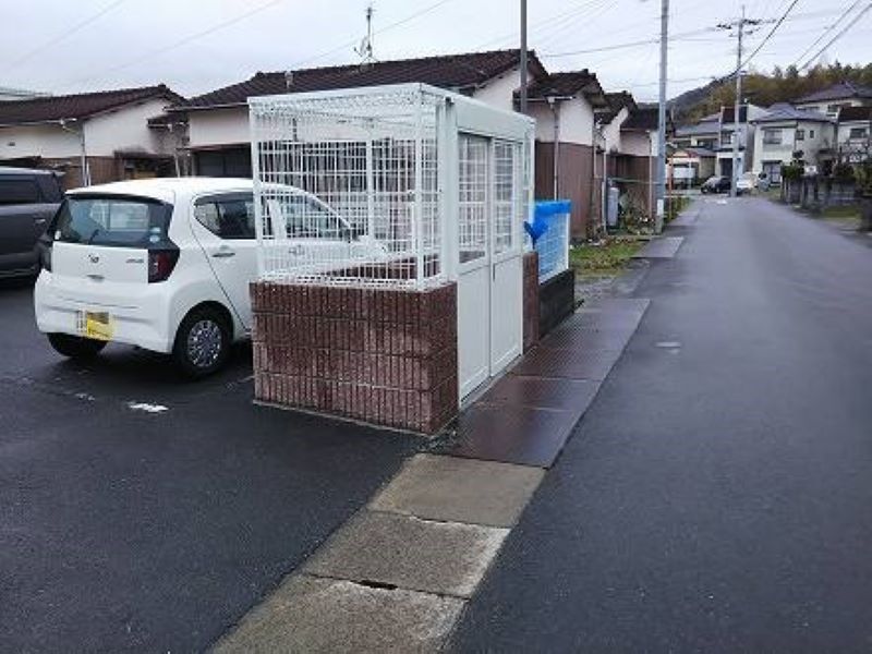 レオパレス牛島 共用部分