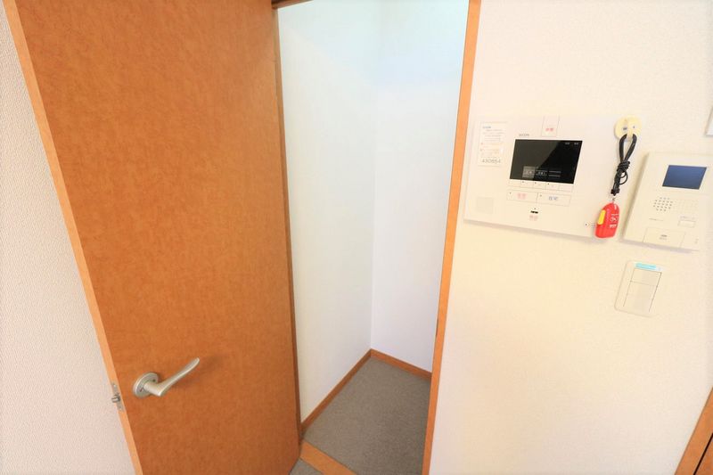 レオパレスひつかわ 収納