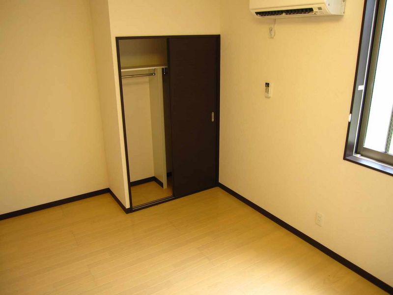 レオネクスト椎の実０ 居間