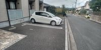 レオネクストウラノス 駐車場