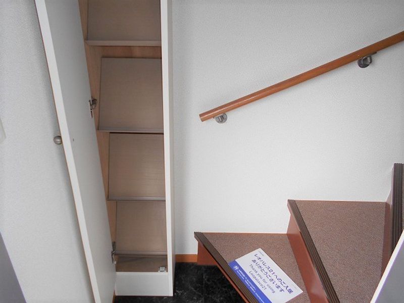 レオパレスアモロッソ その他