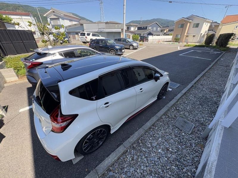 レオパレスＧｒｅｅｎＷｉｎｄⅡ 駐車場