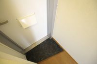 レオパレス大陽参番館 玄関