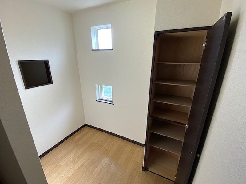 レオネクストルーチェ 収納