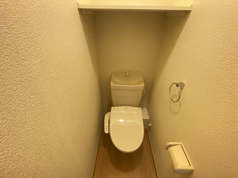 レオパレスエムズシティ トイレ