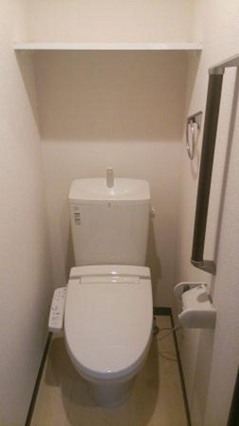 レオネクストペレグリン トイレ