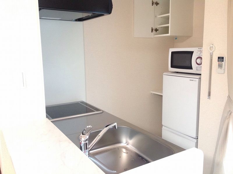 レオネクストアステール キッチン