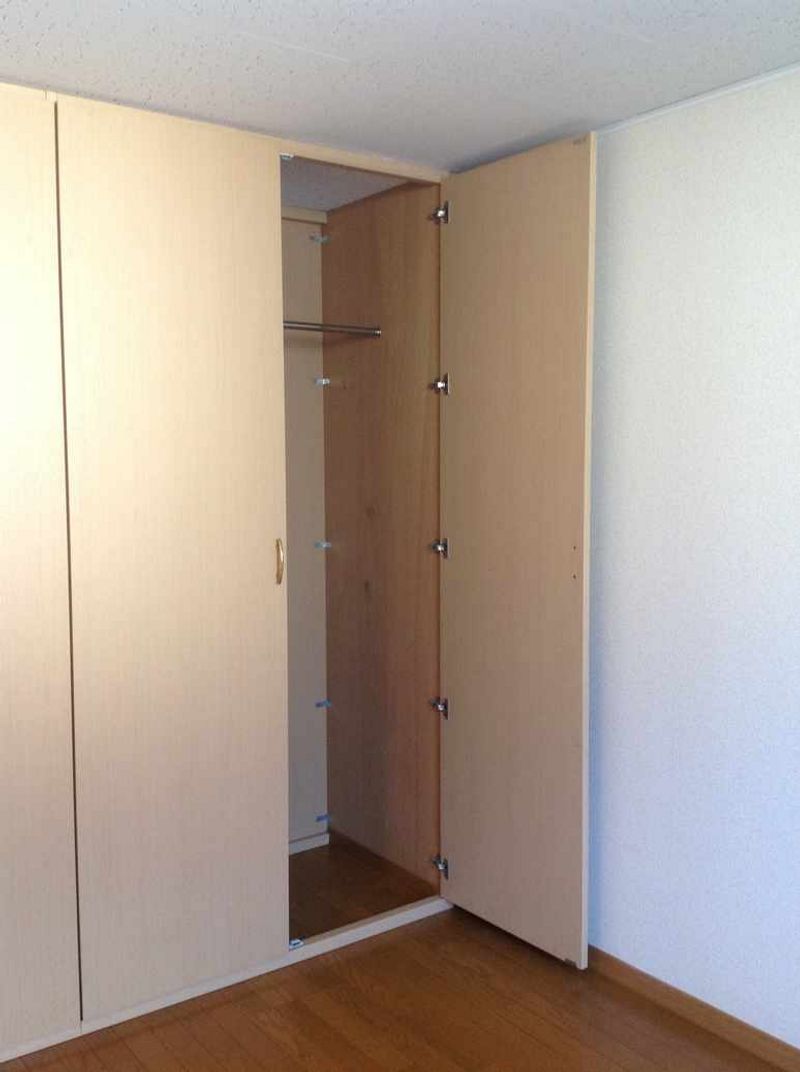 レオパレスセリティー湘南 収納