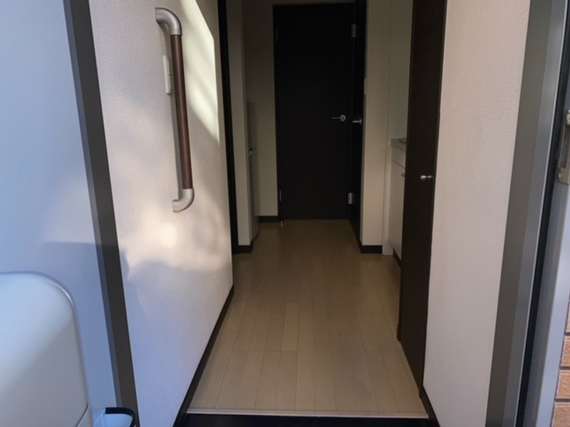 LEONEXT Tommy 玄关