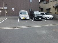 レオネクスト富町Ⅰ 駐車場