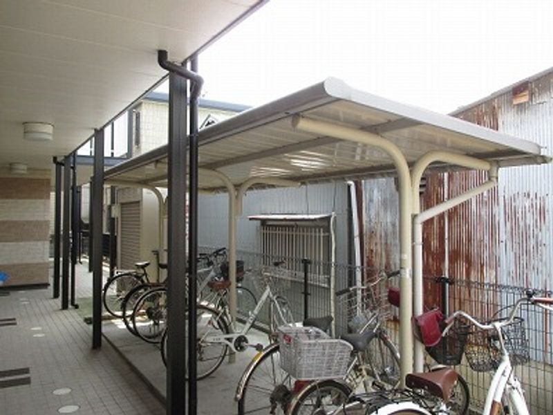レオパレス伊伝居 共用部分