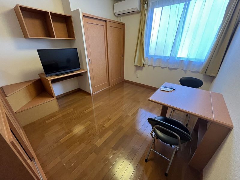 レオパレスＦ５６ 居間