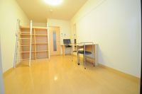 レオパレスひまわり荘 居間