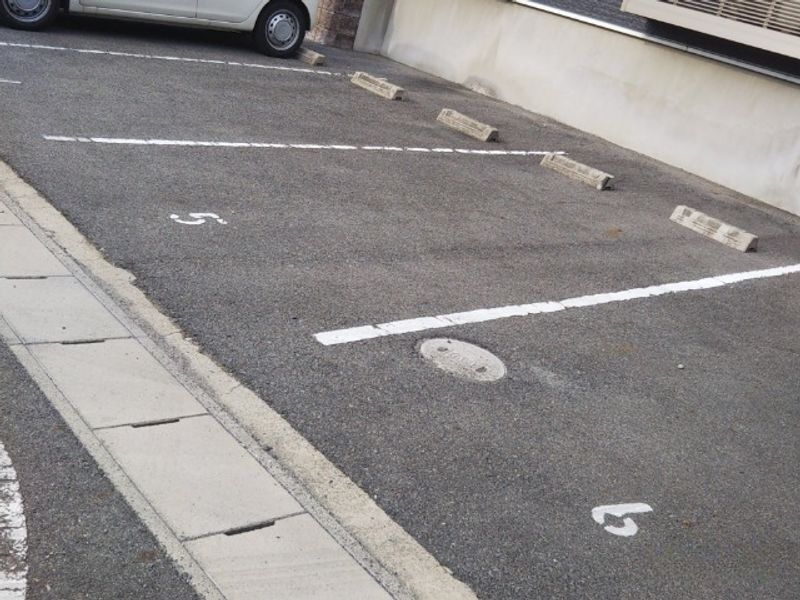 レオネクストＨＳＹ　デシャンス 駐車場