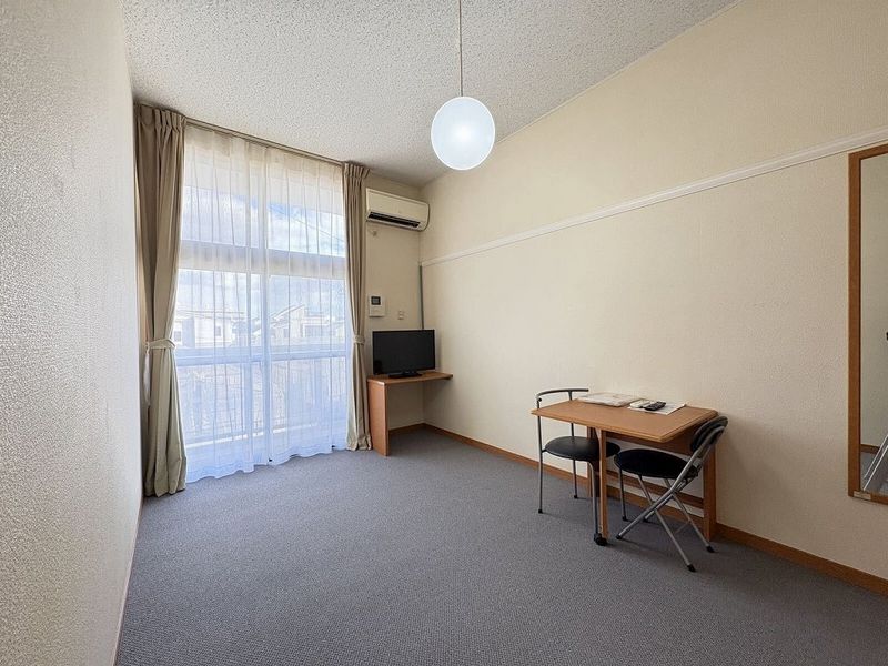 leopalace 13 STONE I 거실