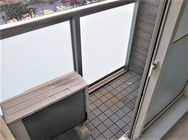 LEONEXT Mihama Balcony