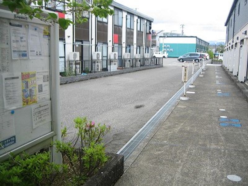 レオパレスシャルマン 共用部分