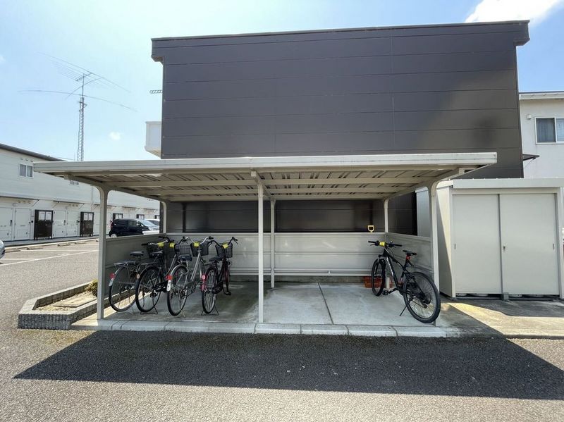 レオパレスポーラスターＡ 共用部分