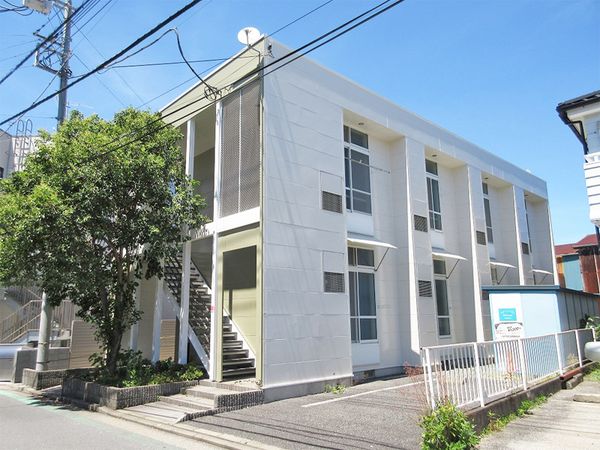 レオパレス宮崎 外観