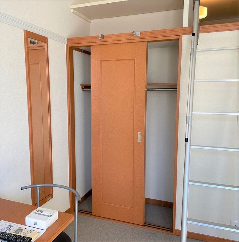 レオパレスオンダ 収納