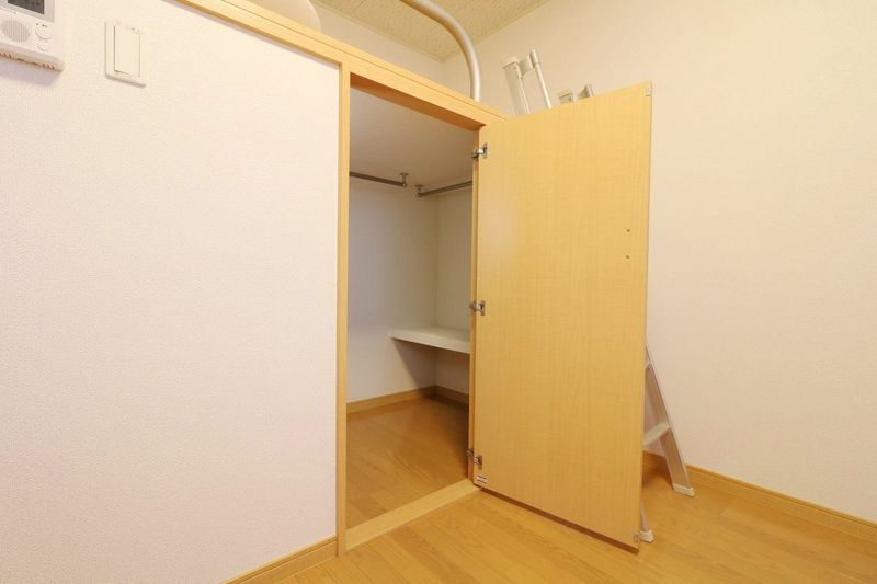 レオネクスト伊吹Ⅱ 収納