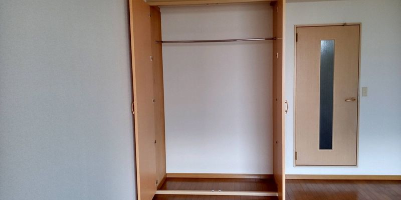 レオパレスＴＡＫＡＳＡＧＯ 収納
