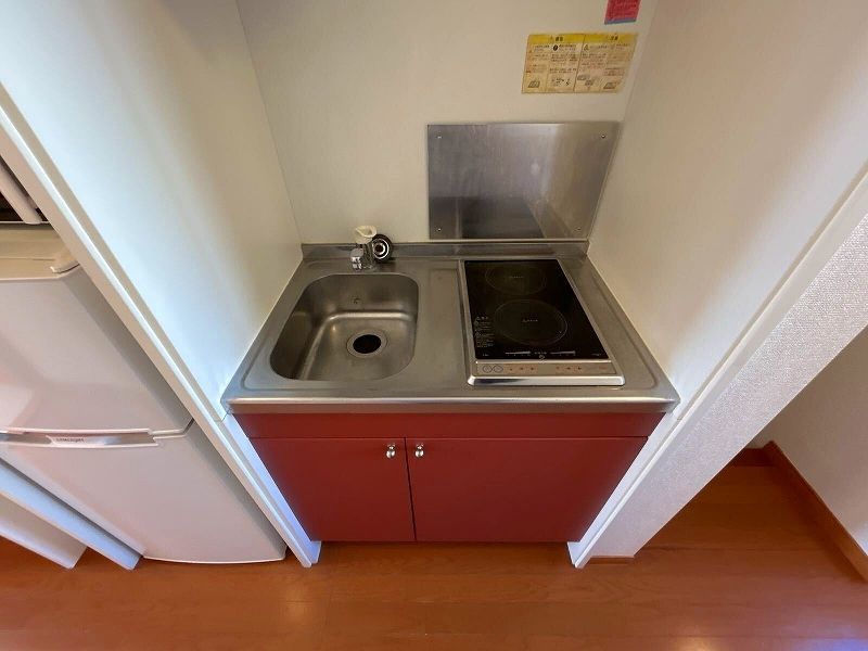 レオパレスルーチェ キッチン