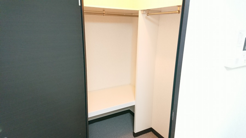 レオネクストＣｒｉｂ塚間 収納