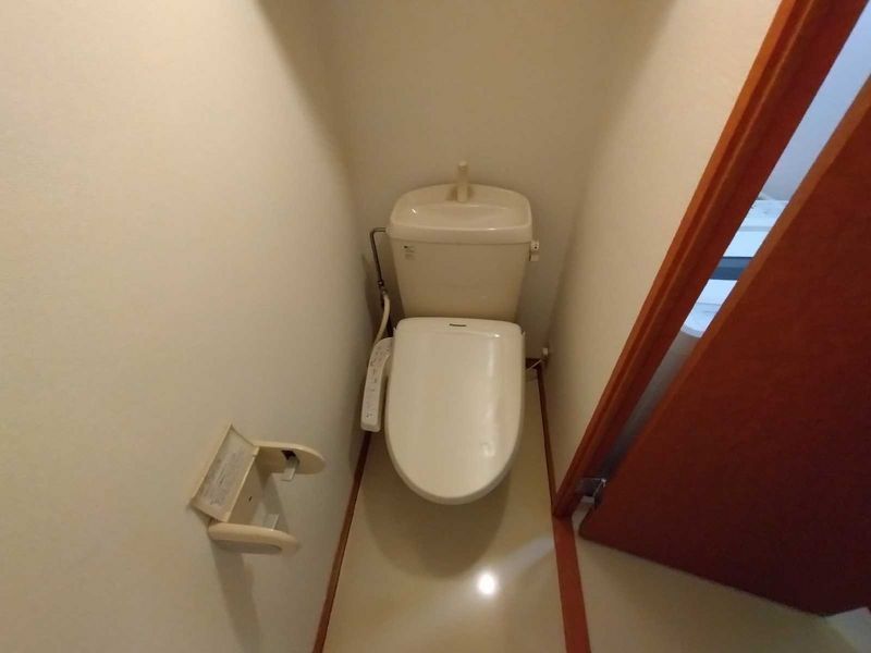 leopalace Yura Toilet