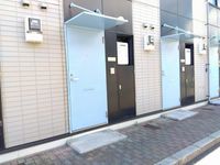 レオパレスあかし大久保 エントランス