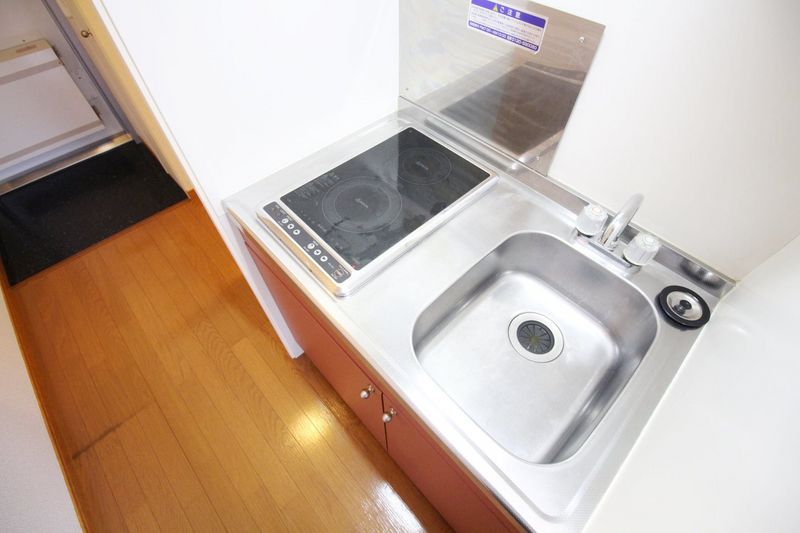 レオパレスアーバンヒルズ キッチン
