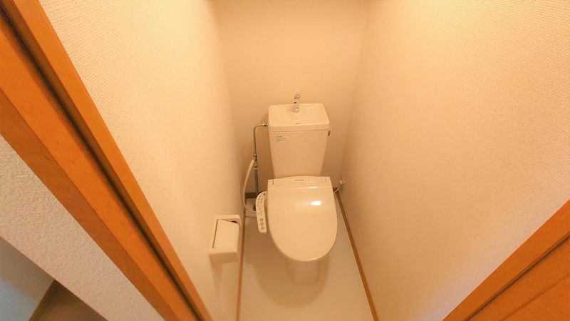 レオパレスアンプリオ　シエル トイレ