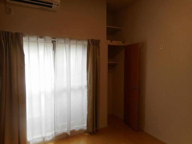 CLEINO SUGAWARA Living room
