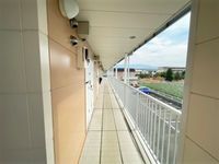 レオパレスアルモニ２１ エントランス