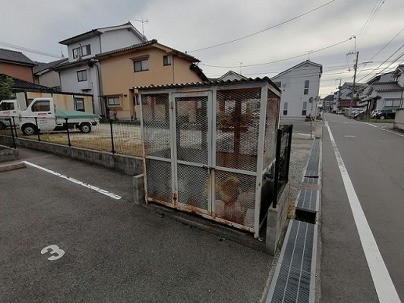 LEONEXT Kikyo Shared spaces