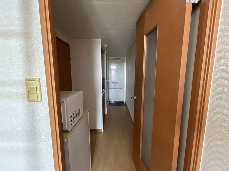 レオパレスＭＬハロープラザ 玄関