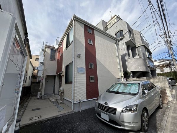 LEONEXT Esperanza exterior