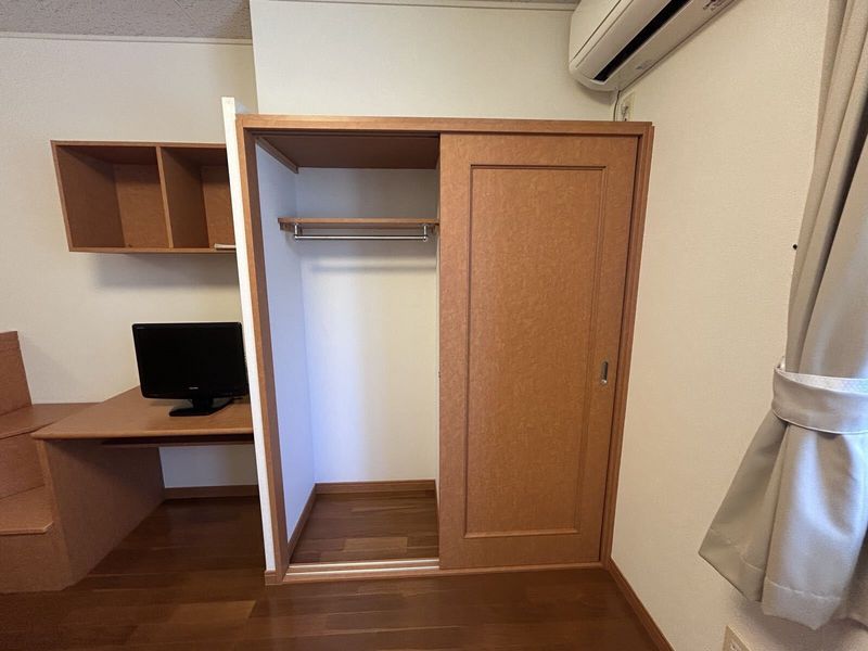 レオパレス花 収納