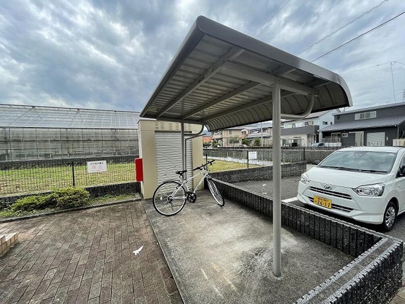 レオパレスＭｕｎｄａｋａ 共用部分