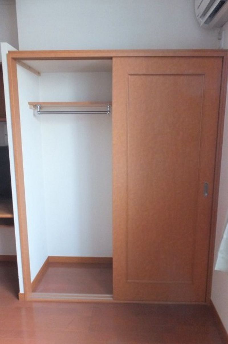レオパレス留ヶ谷 収納