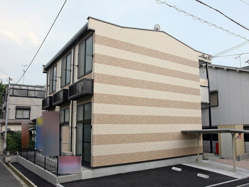 レオパレス須磨養老 外観