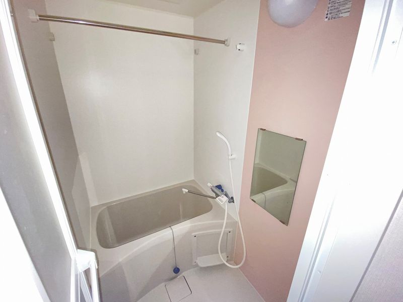 LEONEXT Giardino A Phòng tắm