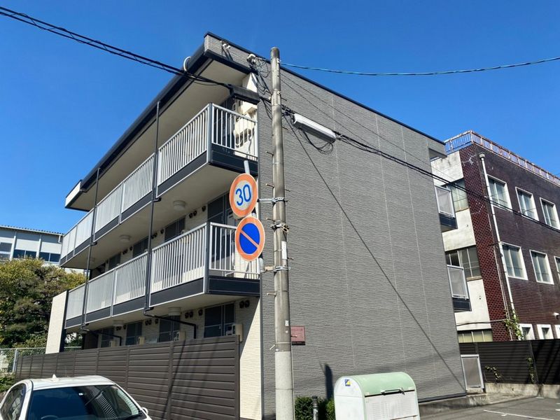 レオパレスＳａｋｕｒａｉ 外観