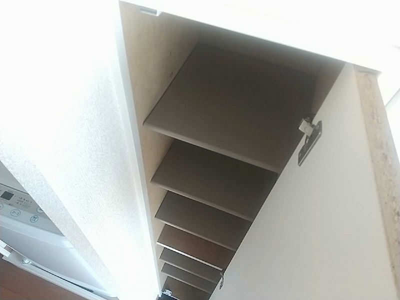 レオパレス慶弐番館 収納